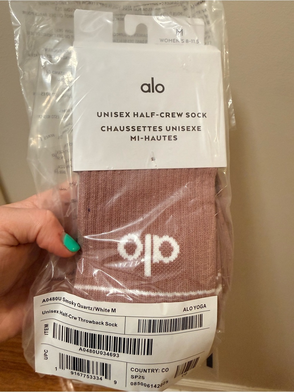 ALO Yoga - Smoky Quartz *Unisex* Half-Crew Socks - size M - brand new!